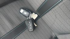 Peugeot 208 1.2 PureTech 100 Allure Premium 5dr Petrol Hatchback